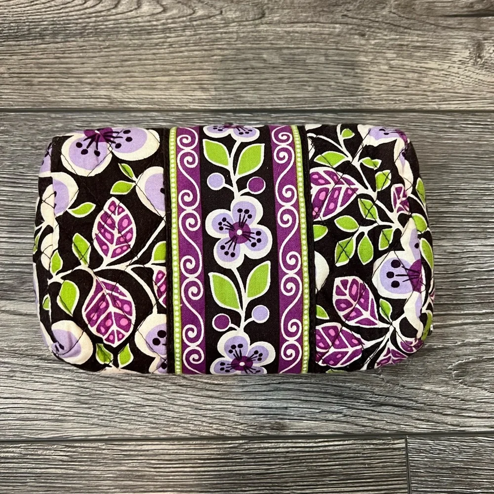 Vera Bradley cosmetic bag - Picture 3 of 4
